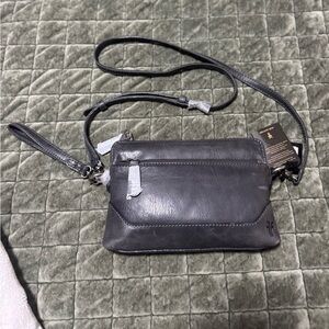 Melissa Crossbody Wristlet in Carbon